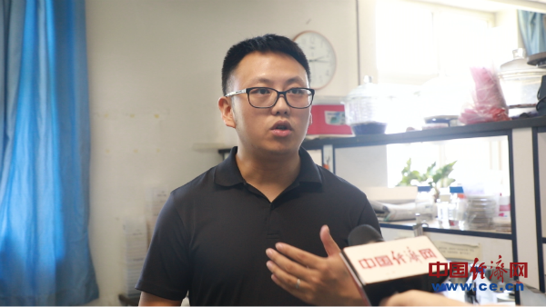 718621ae8224b4a30b31cdf2f91a2504