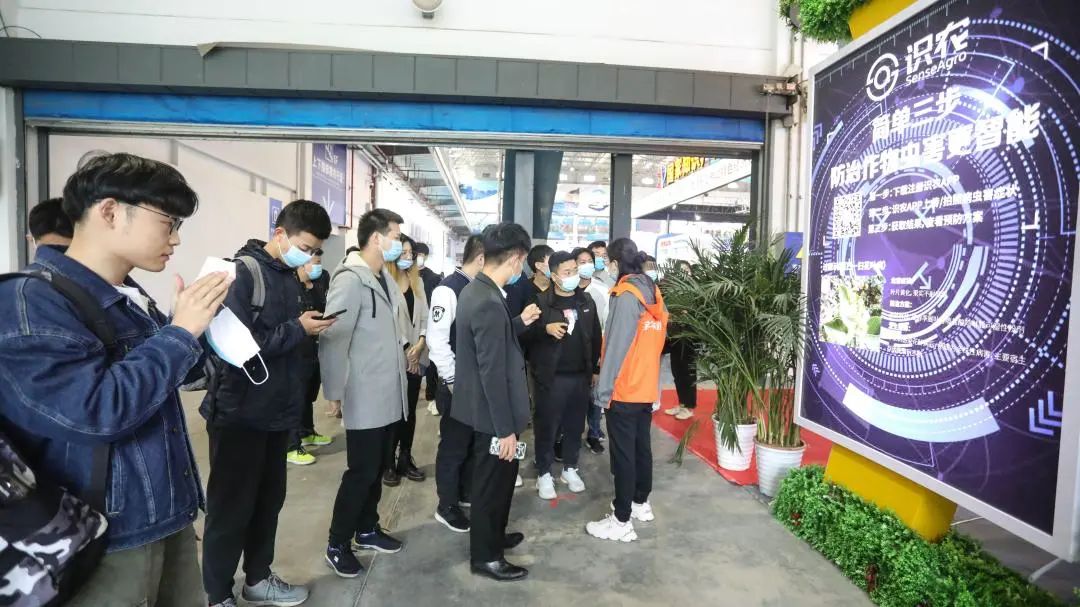 c7a0ed8e212b2d6664a4c6ee29b2c0fd