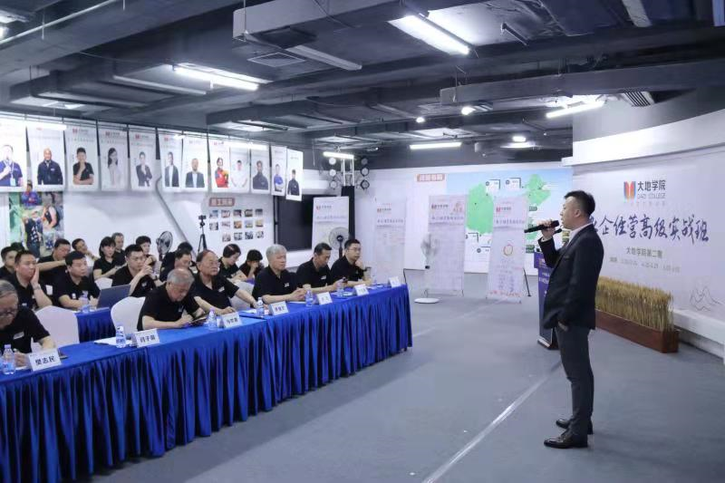 8c9707eb82752f54c3a7aa4eb4a1ac34