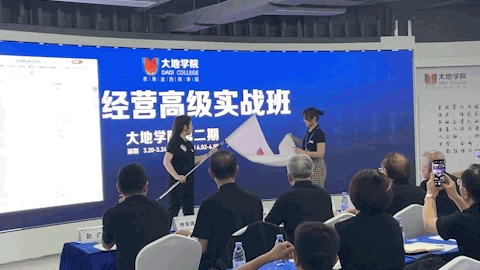 5881ddb6e2aec0e2e5d20b12d52a8e44