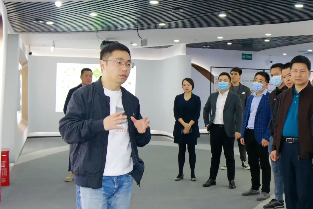 7b2ad8d7dcc4c905b3e8134bfb486313