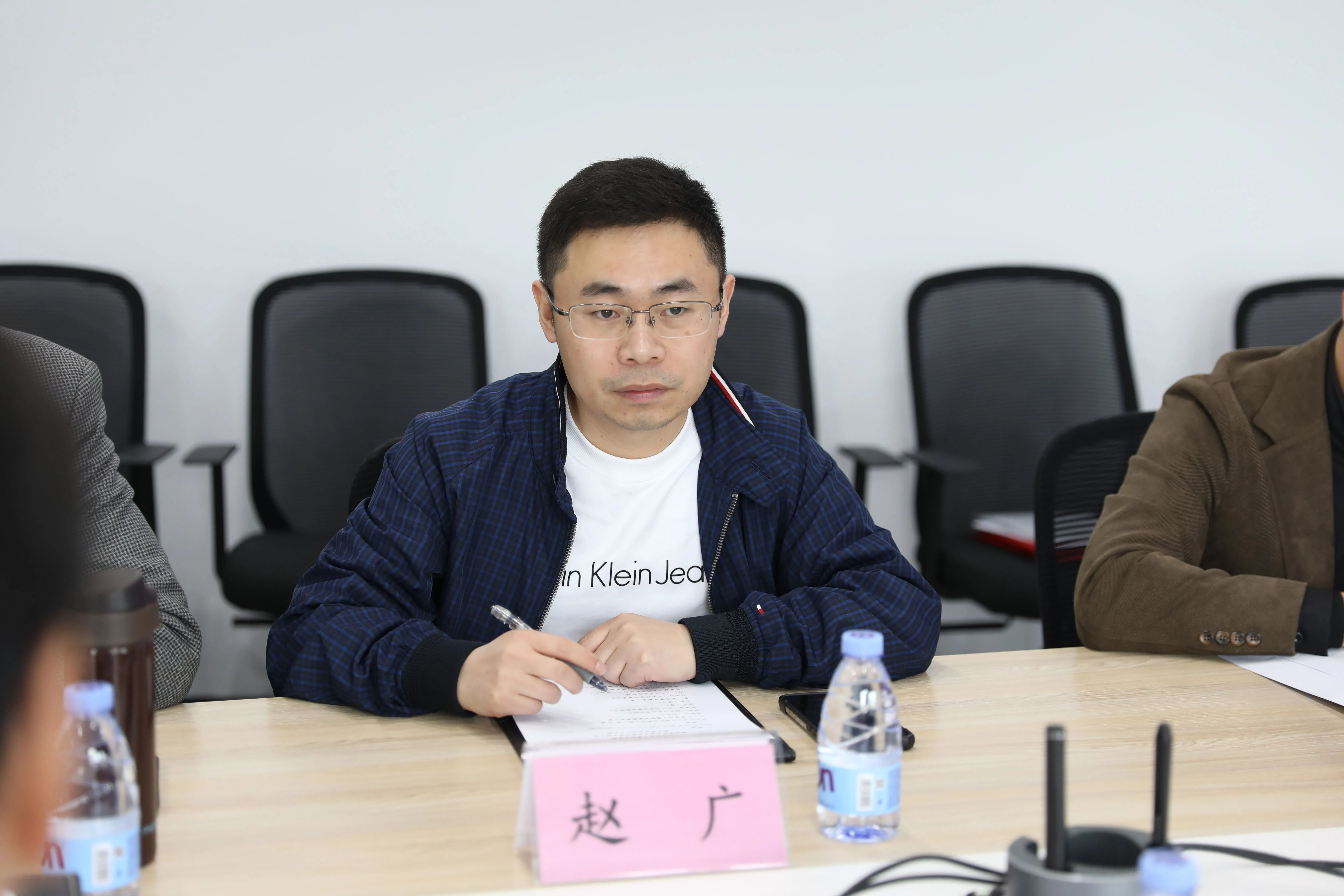 9c5e8a90ae12675a76cadfdfa4cd17ad