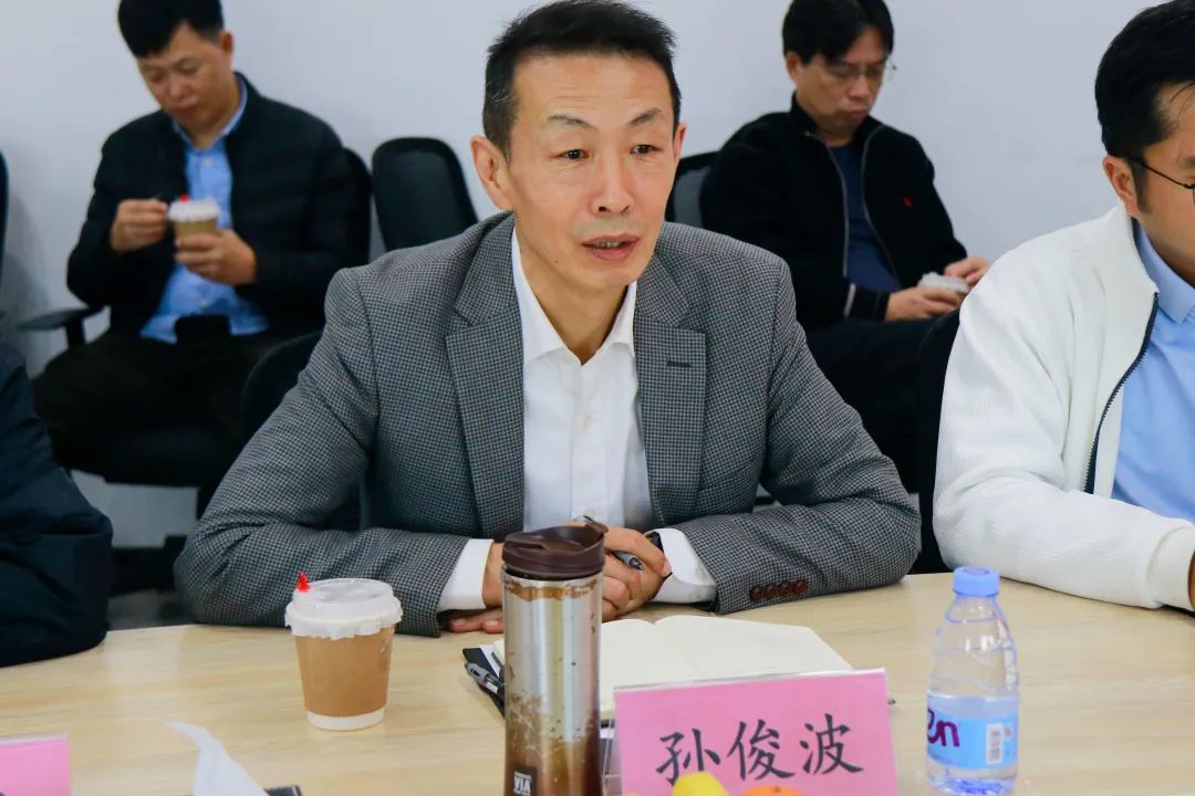 d2bf7e5d67e24d9e140e19dd2cdf62c8