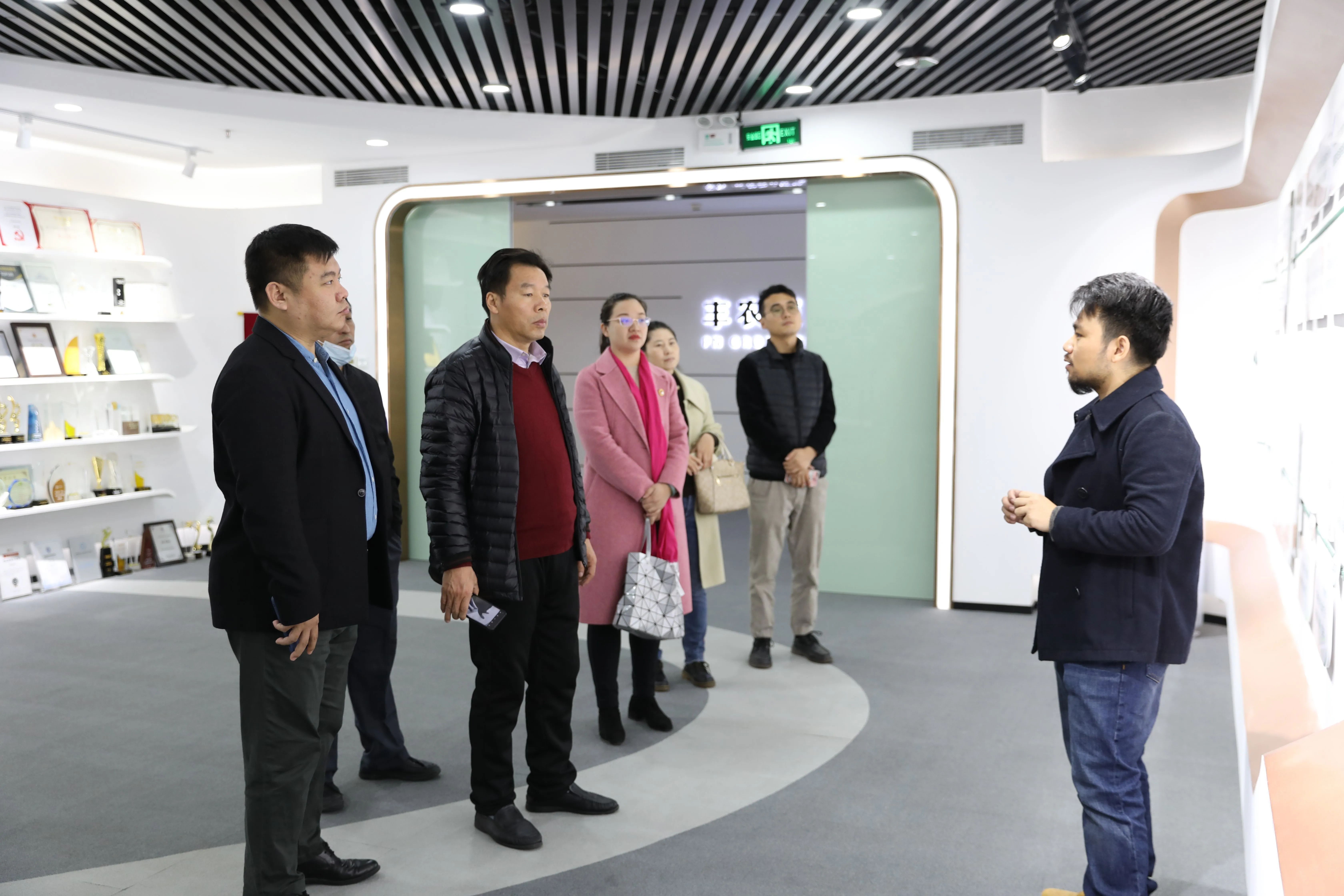 e96ced96fe4a1015414293475ab36075