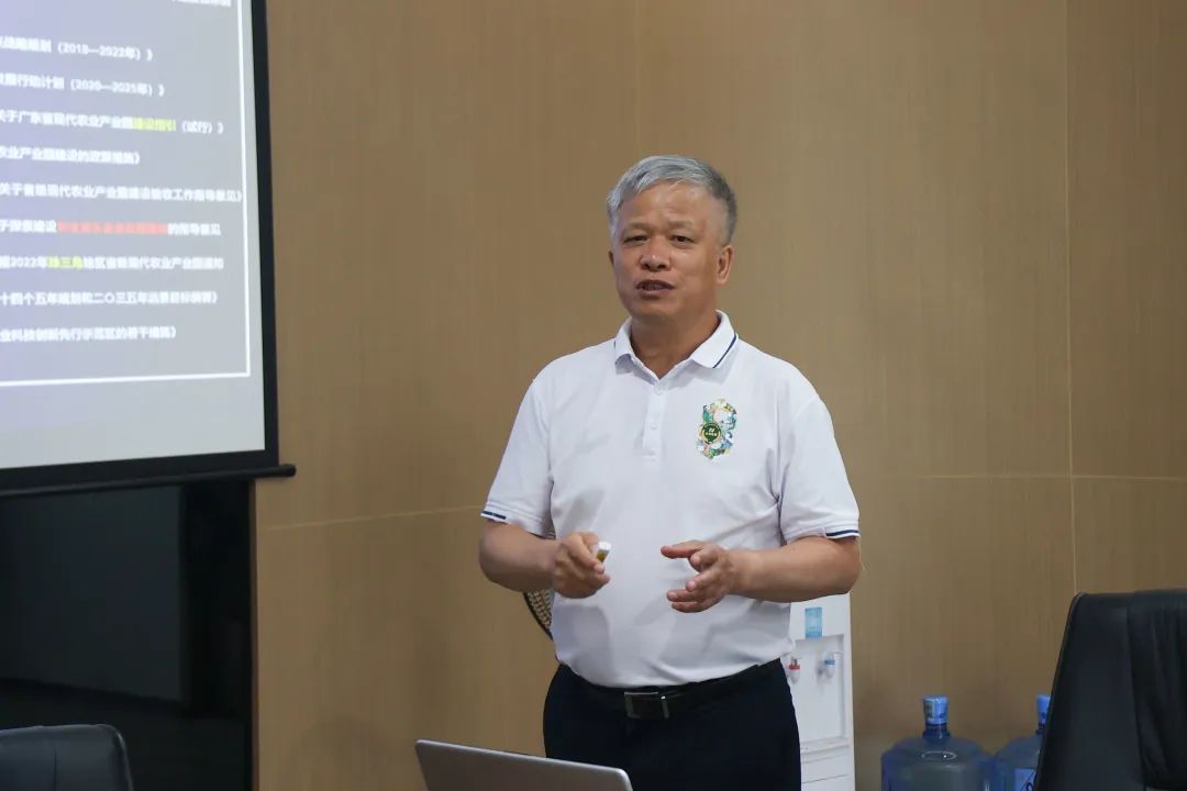 33d980948729ec7d2143952856a064e9