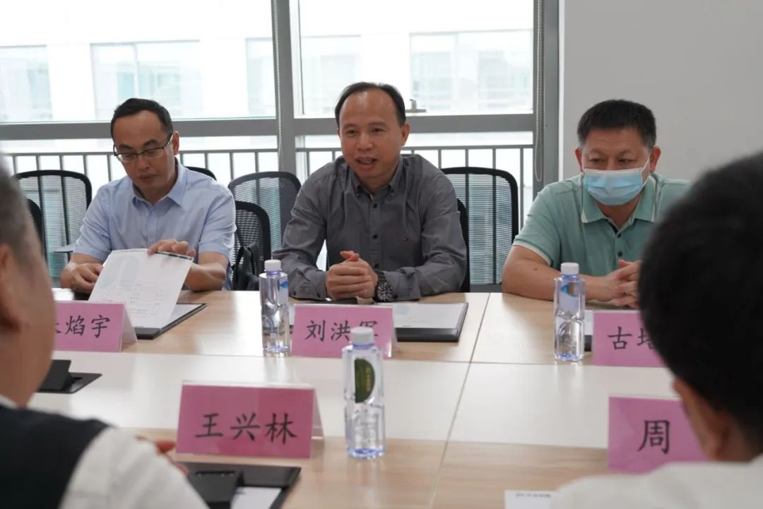 0956dab63a6f03e6cdb47d1dc4b91605