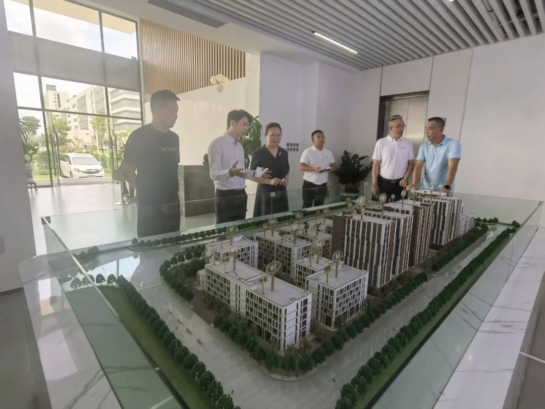 46349a5da598662035f550f13615aea2