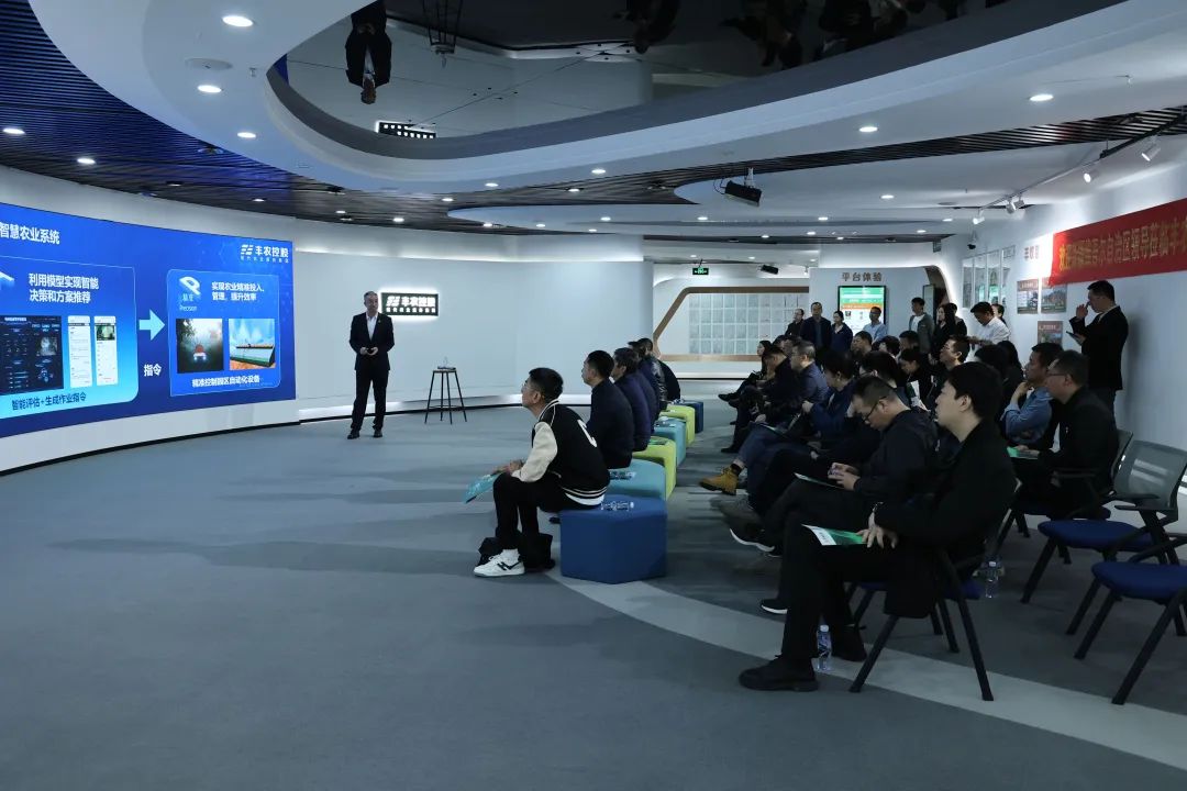 2b2dcf66a64286da0165a46cfca7e2ab