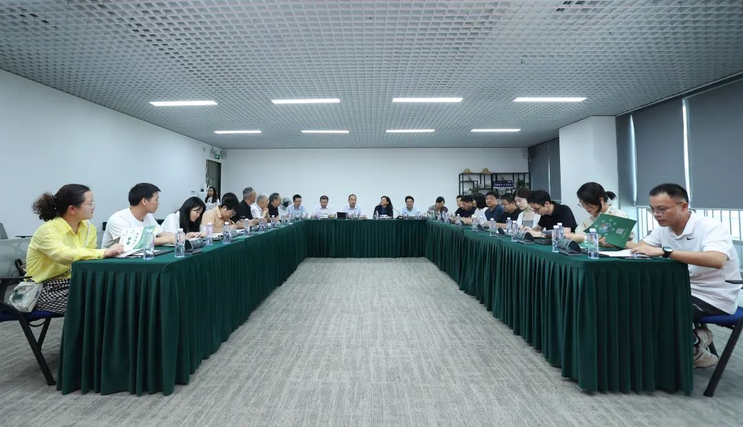 6f7496f02ef8ce45ba15c402953c6678