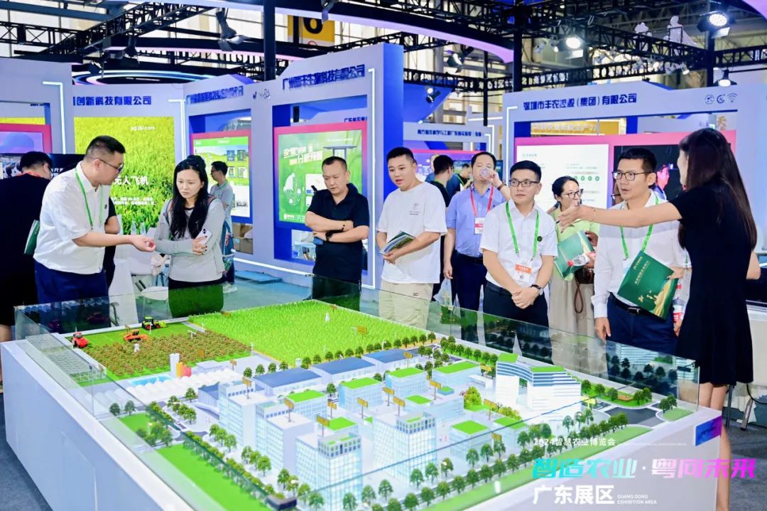 2aa36f0760f8ce4590b73ae66b8069ed