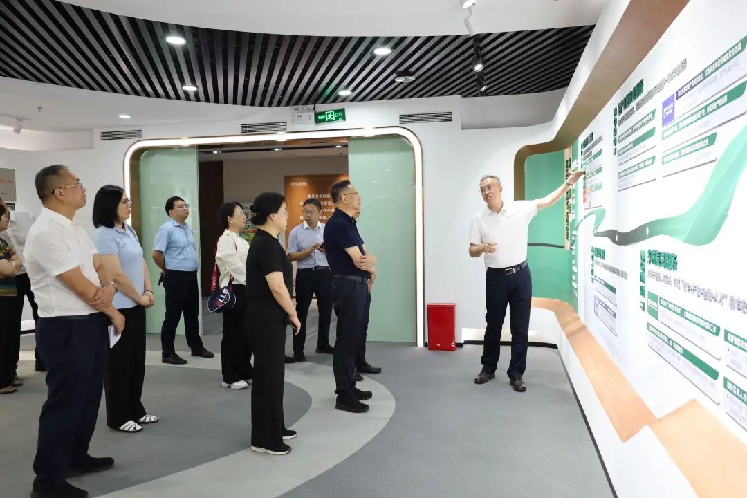 88e245952fb56235ed94cc06b25c458a