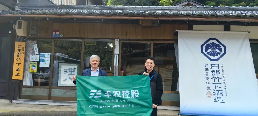 1e5655588a32f43c289819132081bd99