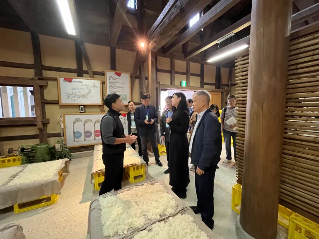 762df6a91e83e5989096f8ac8a529741