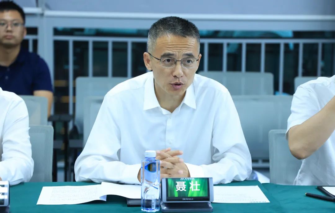 b22fa1fb7f0ececf069bf8da237223d2